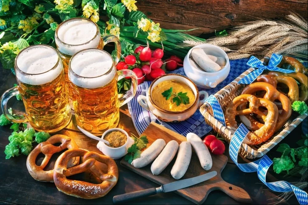 Comidas e cervejarias na Oktoberfest de Santa Catarina SC